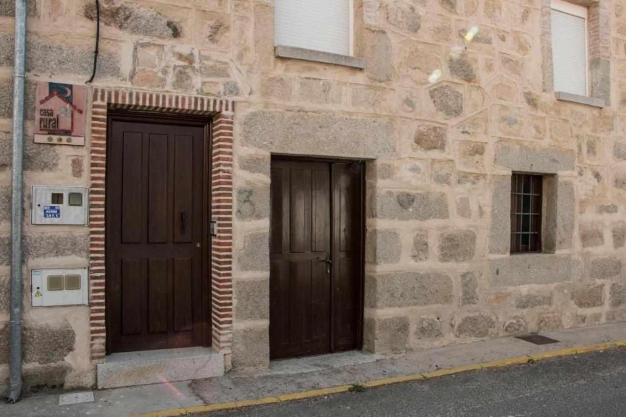 Munogalindo Casa Rural Paco מראה חיצוני תמונה