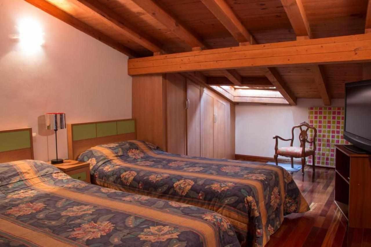 Munogalindo Casa Rural Paco מראה חיצוני תמונה