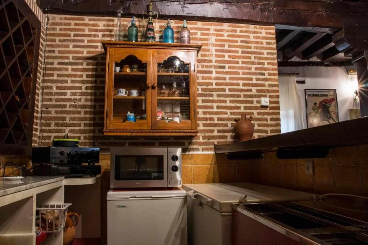 Munogalindo Casa Rural Paco מראה חיצוני תמונה