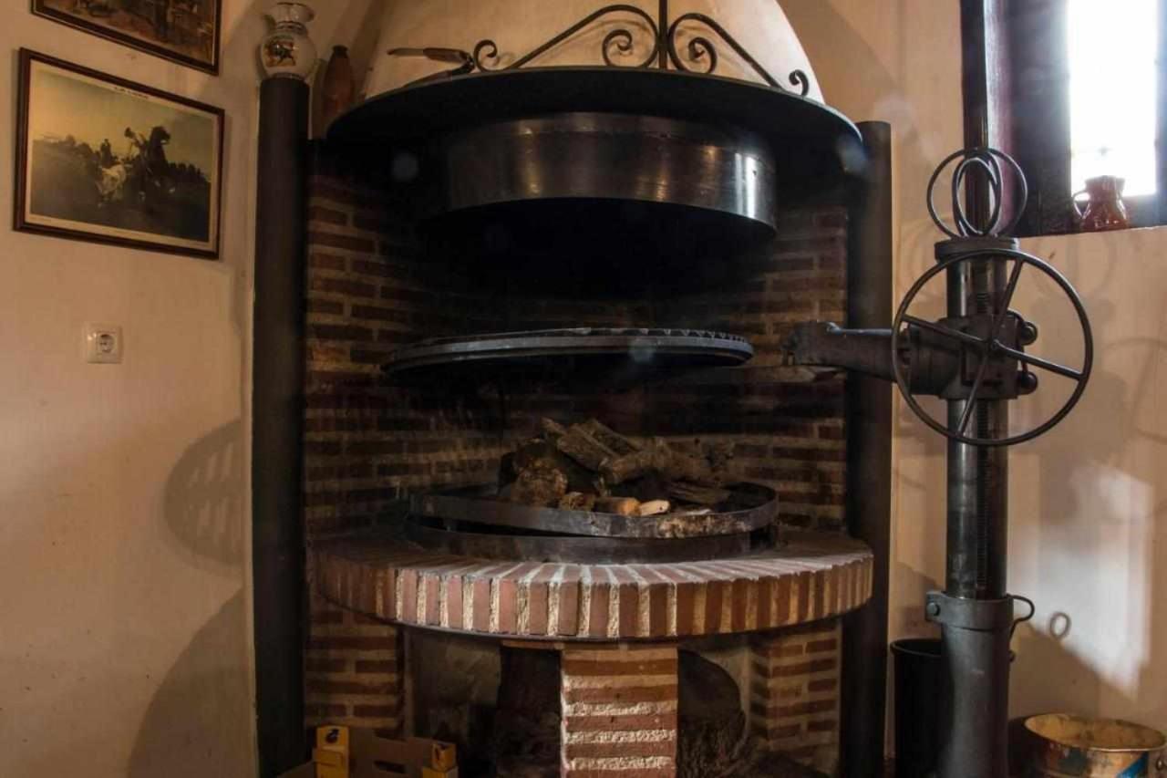 Munogalindo Casa Rural Paco מראה חיצוני תמונה